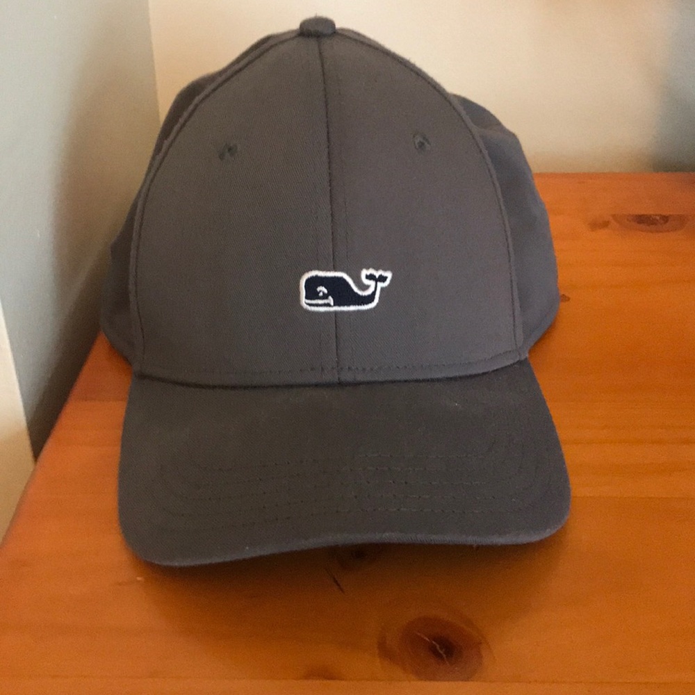 Vineyard Vines Hat